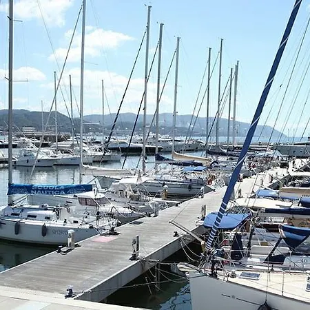5 Terre Spezia Апартаменты
